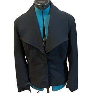 Harold's Jacket Blazer Solid Black Color 3-Button w/Notch Lapel Neckline Size 10